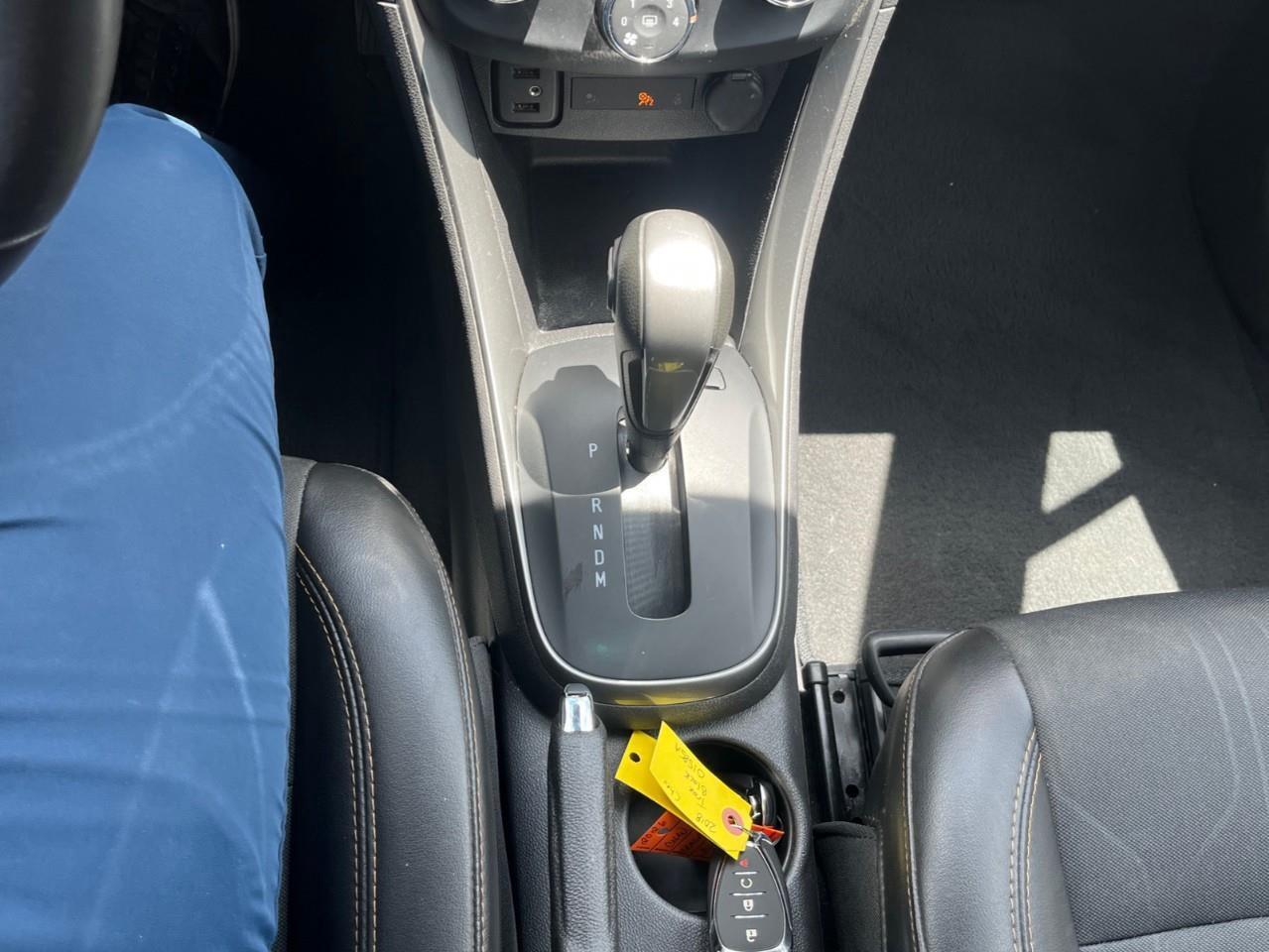 2018 Chevrolet Trax LT LOCAL TRADE BIG VALUE Photo