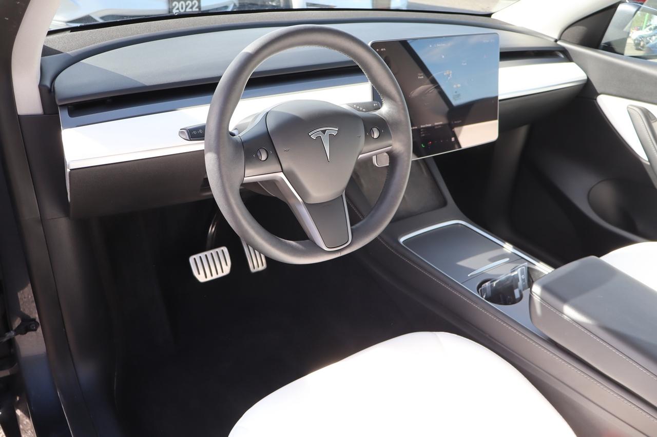 2022 Tesla Model Y Performance   Dual Motor   No Accident   White Int Photo