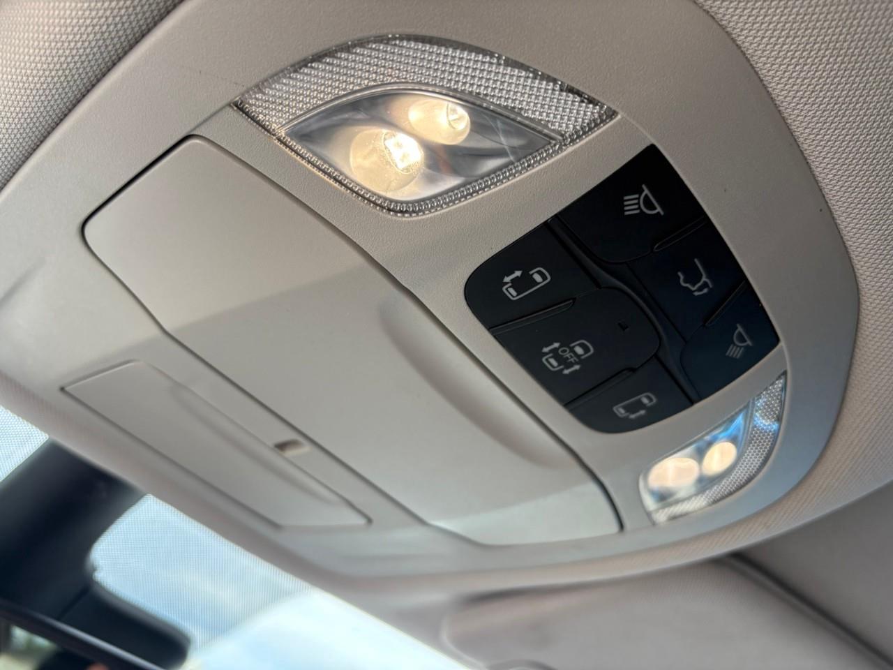 2023 Chrysler Pacifica Touring-L All-Wheel Drive Passenger Van Photo