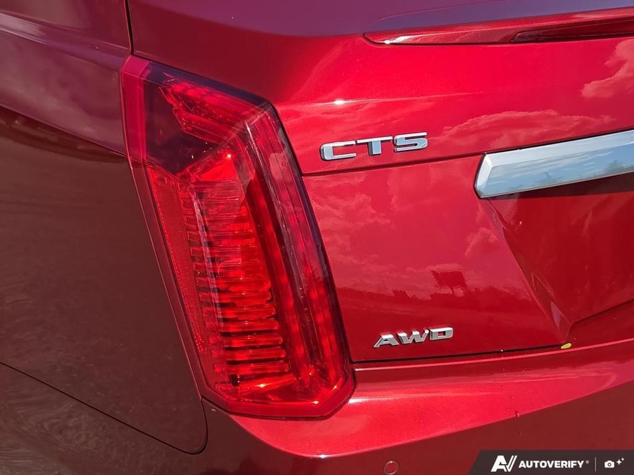 2019 Cadillac CTS 2.0L Turbo AWD   LOW KM   NO CLAIMS   RMTE START Photo