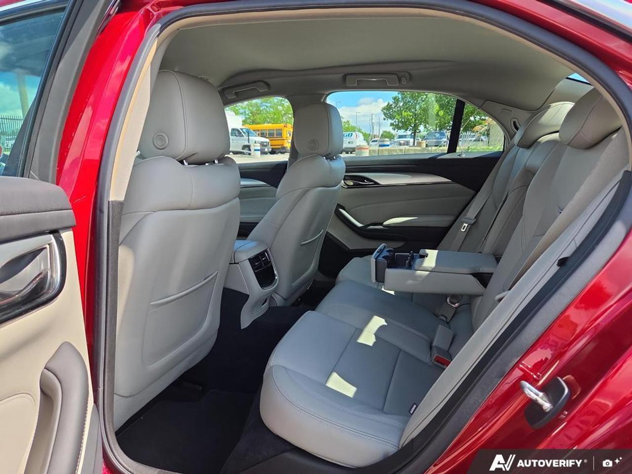 2019 Cadillac CTS 2.0L Turbo AWD   LOW KM   NO CLAIMS   RMTE START Photo