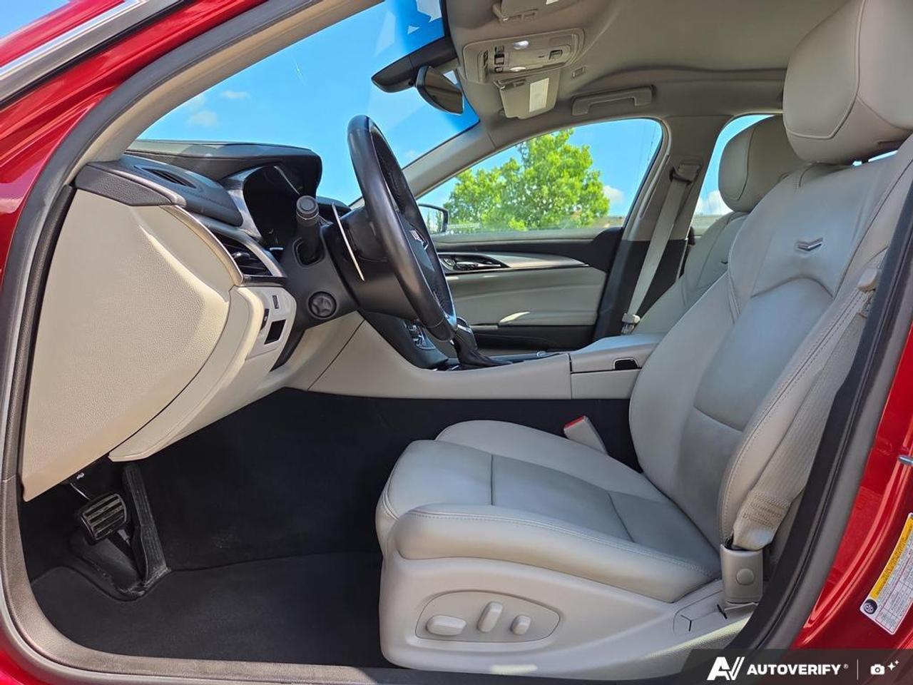 2019 Cadillac CTS 2.0L Turbo AWD   LOW KM   NO CLAIMS   RMTE START Photo