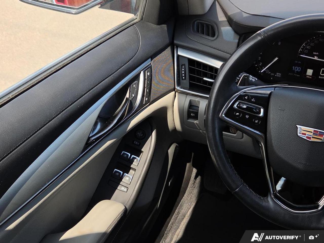 2019 Cadillac CTS 2.0L Turbo AWD   LOW KM   NO CLAIMS   RMTE START Photo