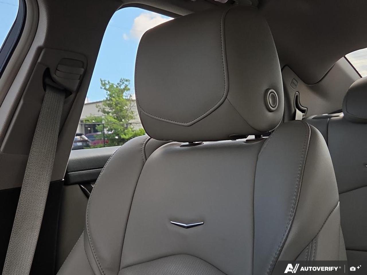 2019 Cadillac CTS 2.0L Turbo AWD   LOW KM   NO CLAIMS   RMTE START Photo