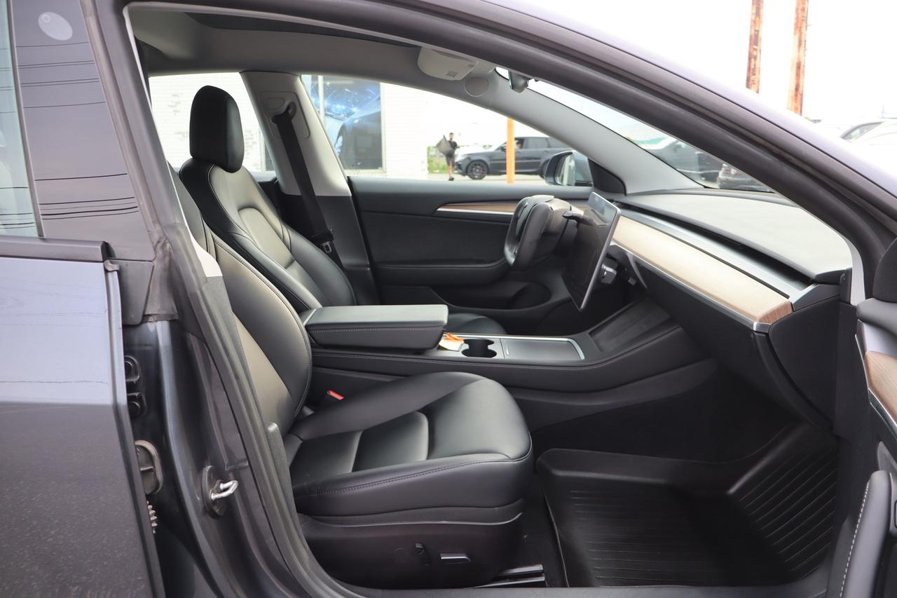 2021 Tesla Model 3 STANDARD RANGE PLUS Photo
