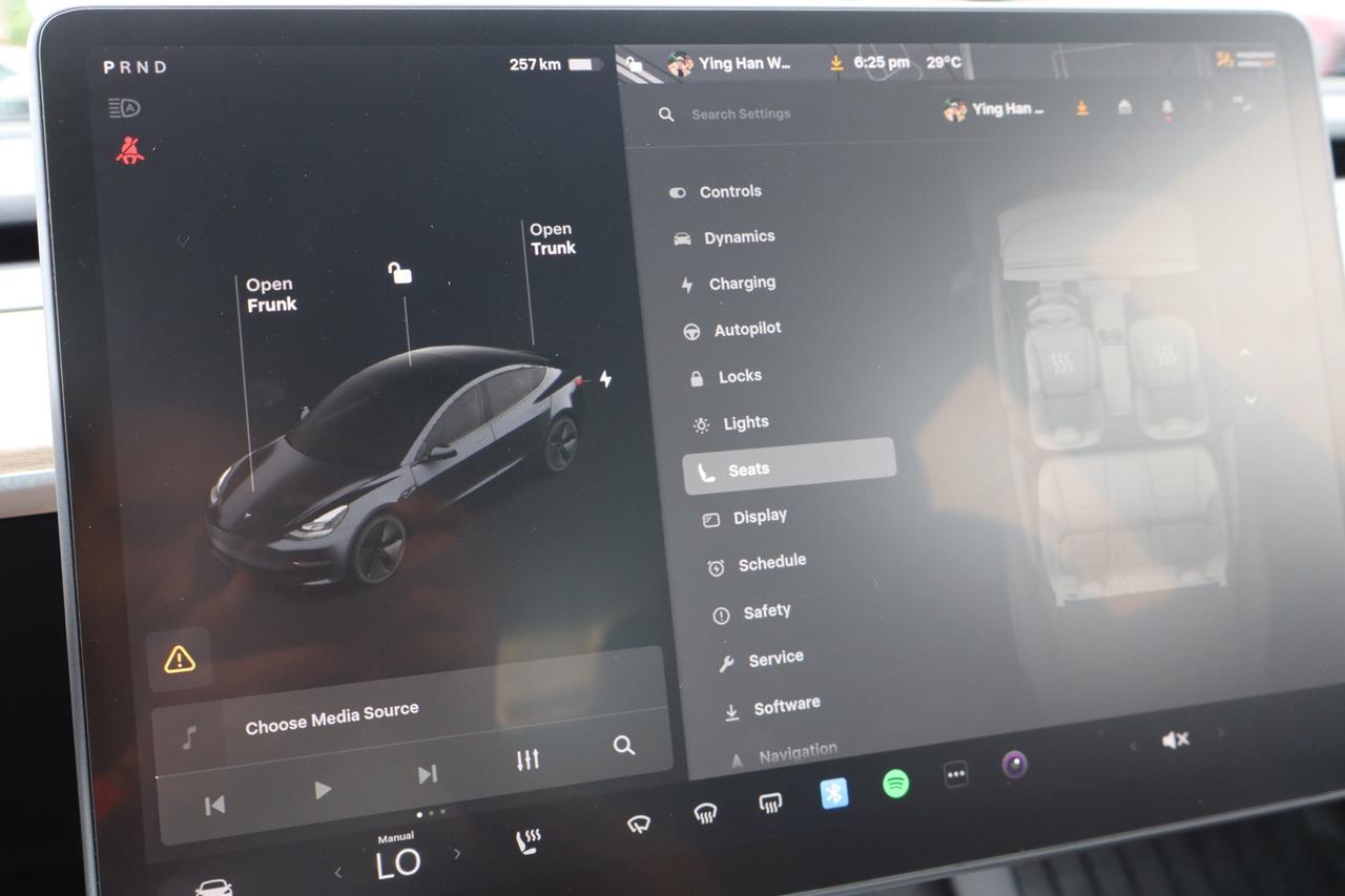 2021 Tesla Model 3 STANDARD RANGE PLUS Photo