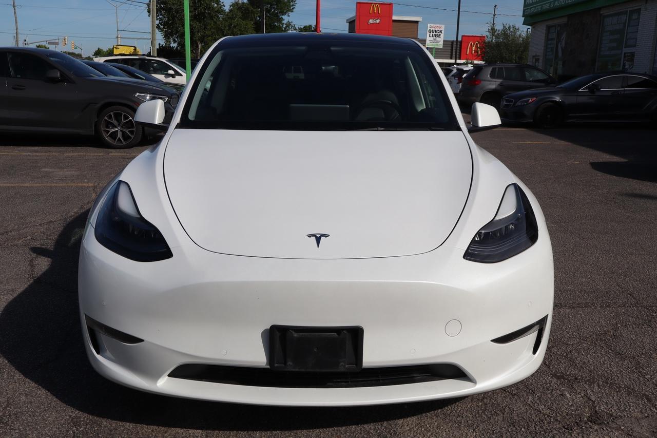 2022 Tesla Model Y Performance   Dual Motor Photo