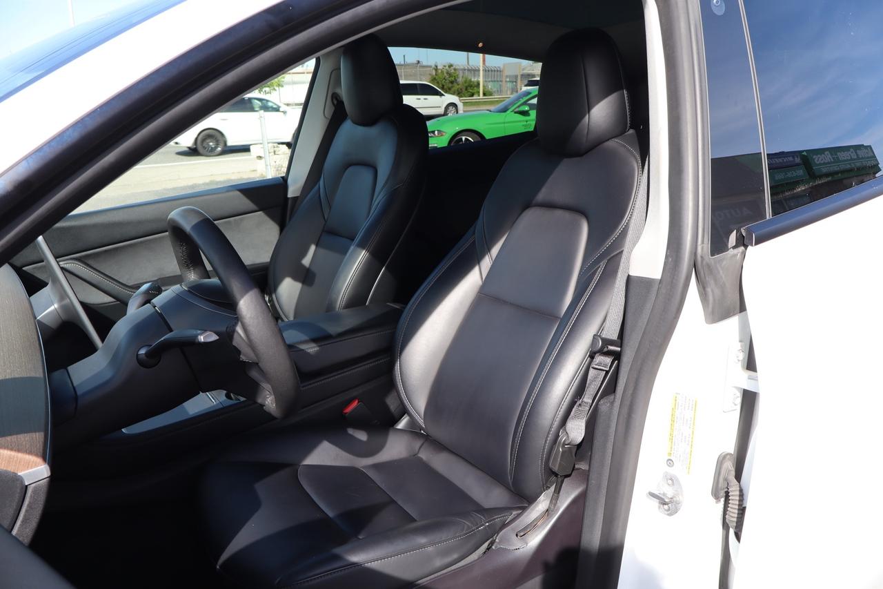2022 Tesla Model Y Performance   Dual Motor Photo