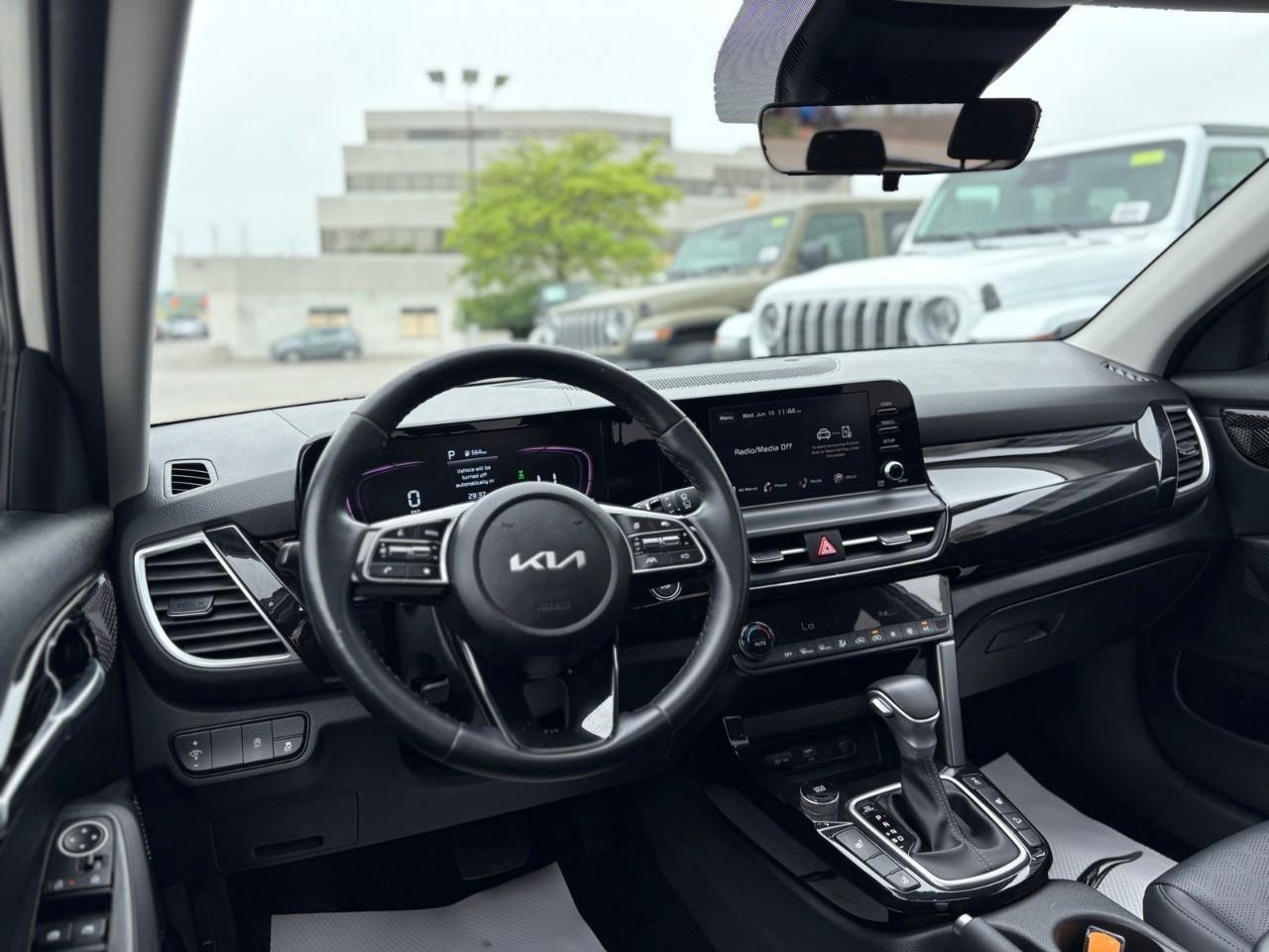 2024 Kia Seltos EX 4dr All-Wheel Drive Photo