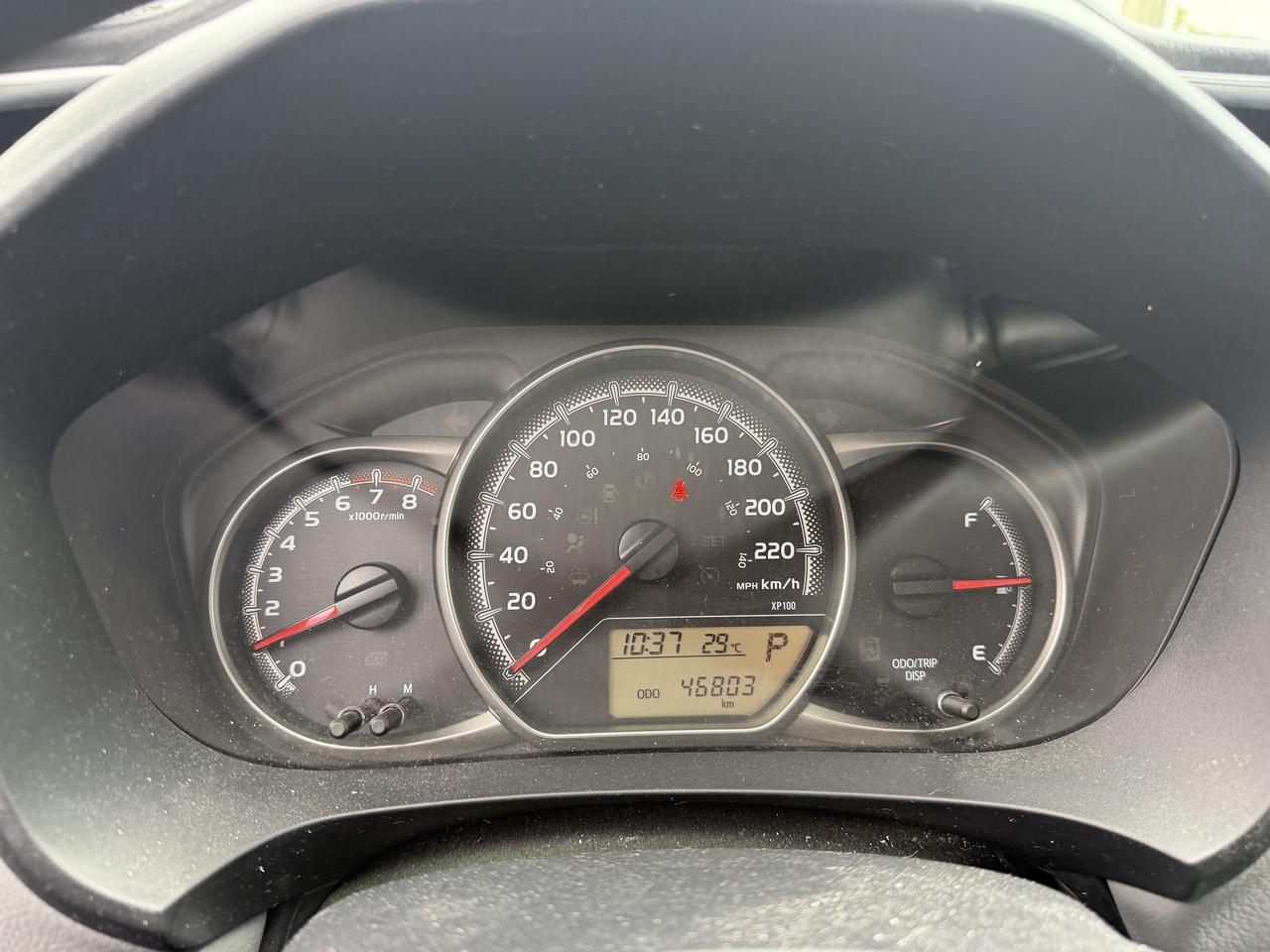 2015 Toyota Yaris SE AUTO   LOW KM   ONE OWNER   BLUETOOTH Photo