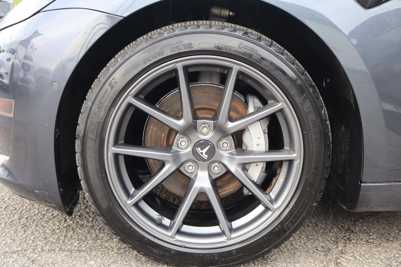 2022 Tesla Model 3 Standard Range Plus   Well Maintained Photo