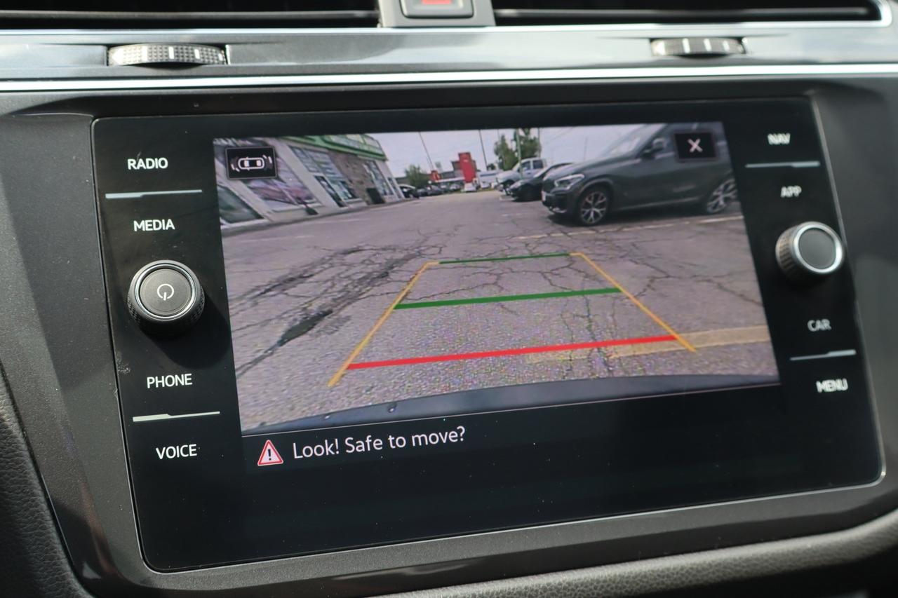 2021 Volkswagen Tiguan HIGHLINE 4Motion   Well Maintained   Apple Carplay Photo