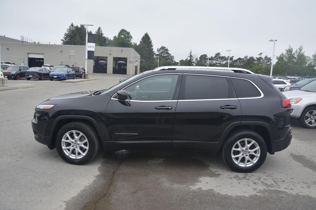 2015 Jeep Cherokee North Photo
