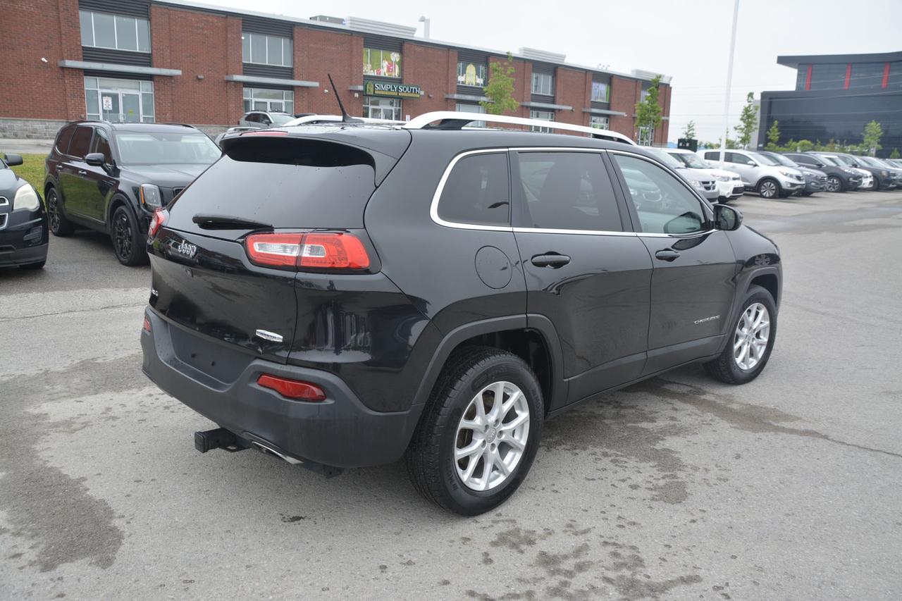 2015 Jeep Cherokee North Photo