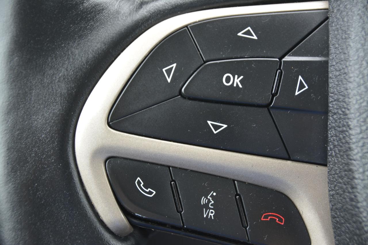 2015 Jeep Cherokee North Photo