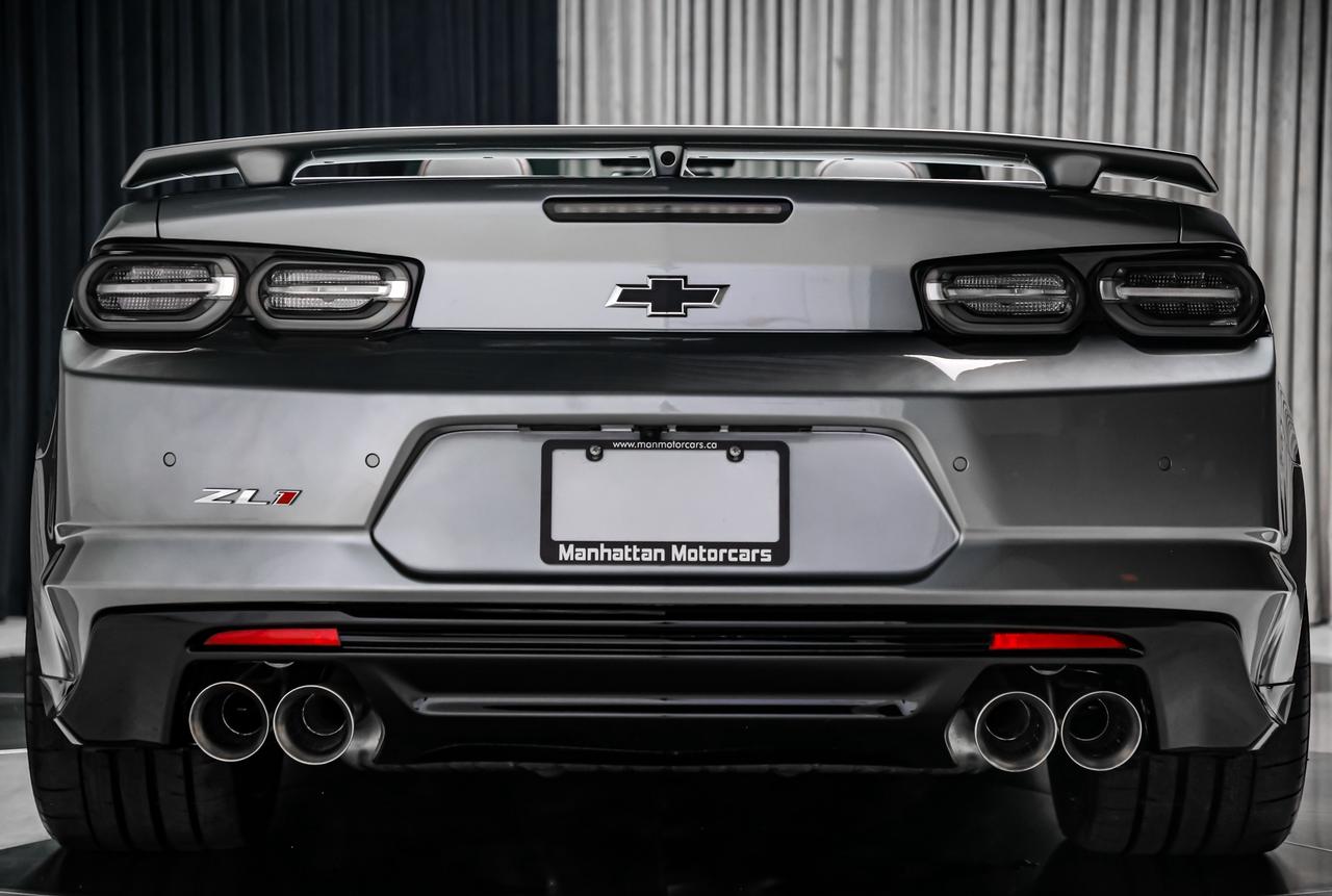 2023 Chevrolet Camaro ZL1 CONVERTIBLE MANUAL 650HP MAGNETICRDE ALMOSTNEW Photo