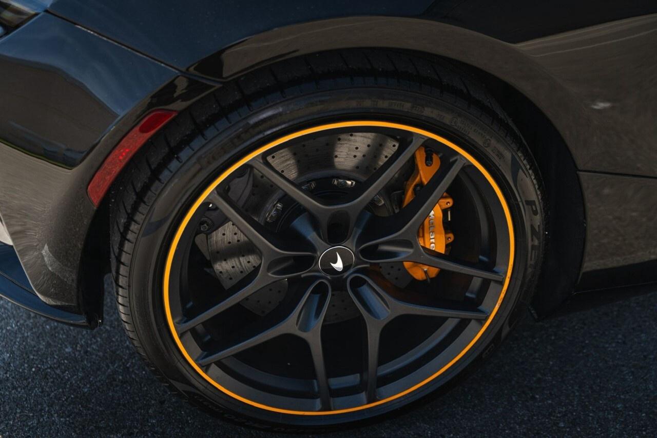 2025 McLaren 750S Le Mans Photo