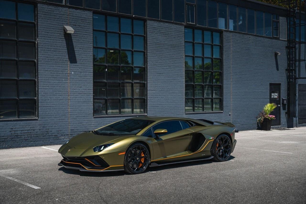 2022 Lamborghini Aventador LP 780-4 Ultimae Coupe Photo