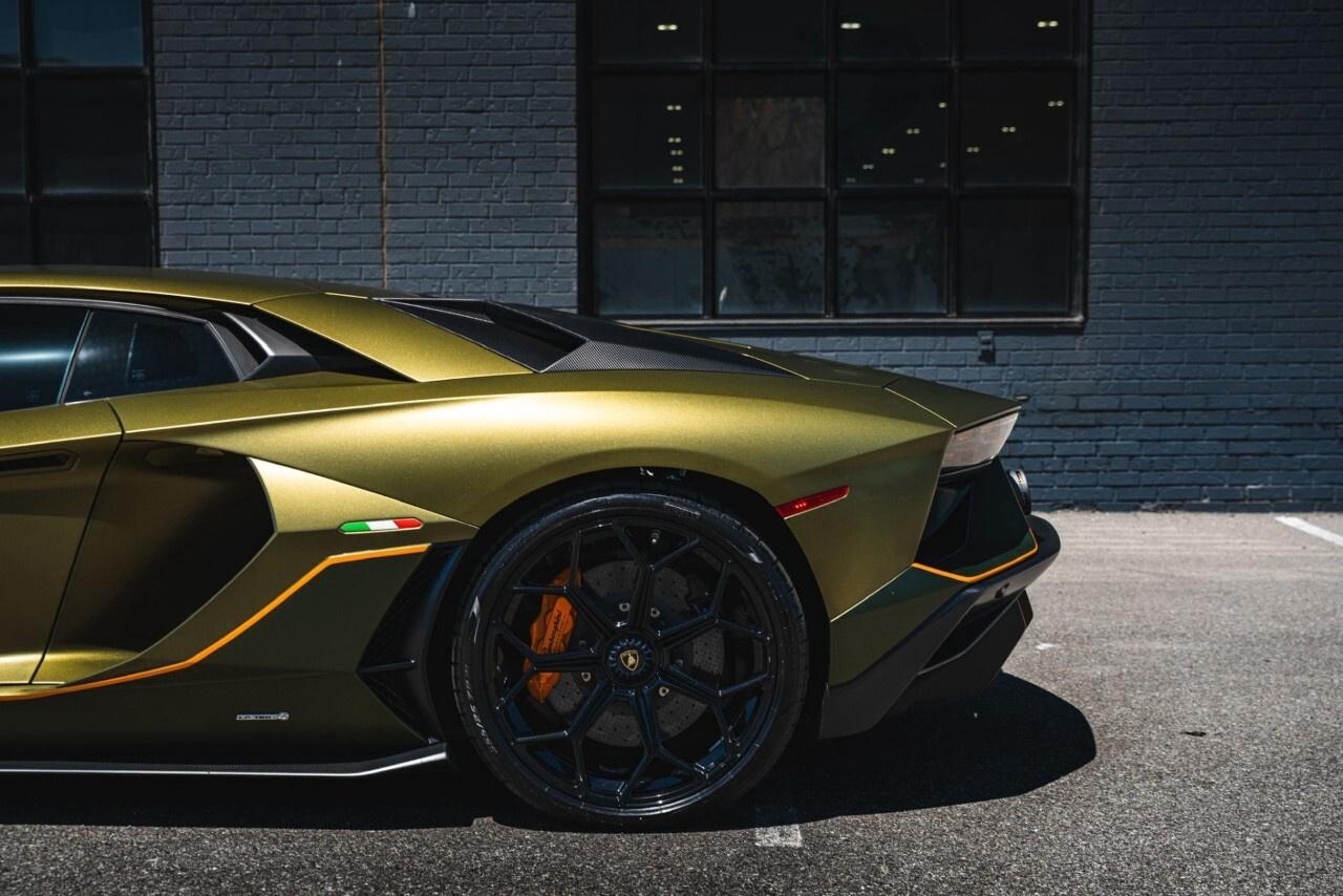 2022 Lamborghini Aventador LP 780-4 Ultimae Coupe Photo
