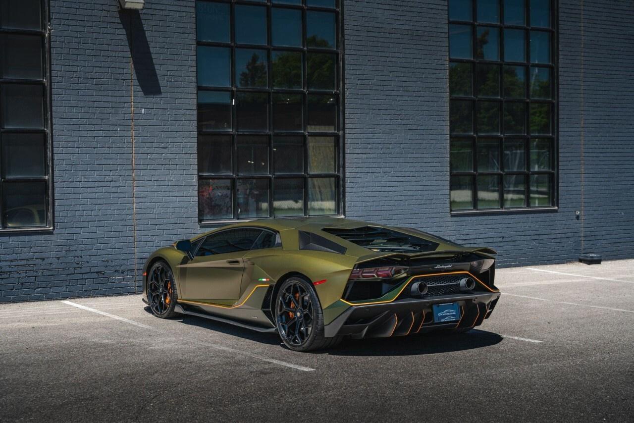 2022 Lamborghini Aventador LP 780-4 Ultimae Coupe Photo