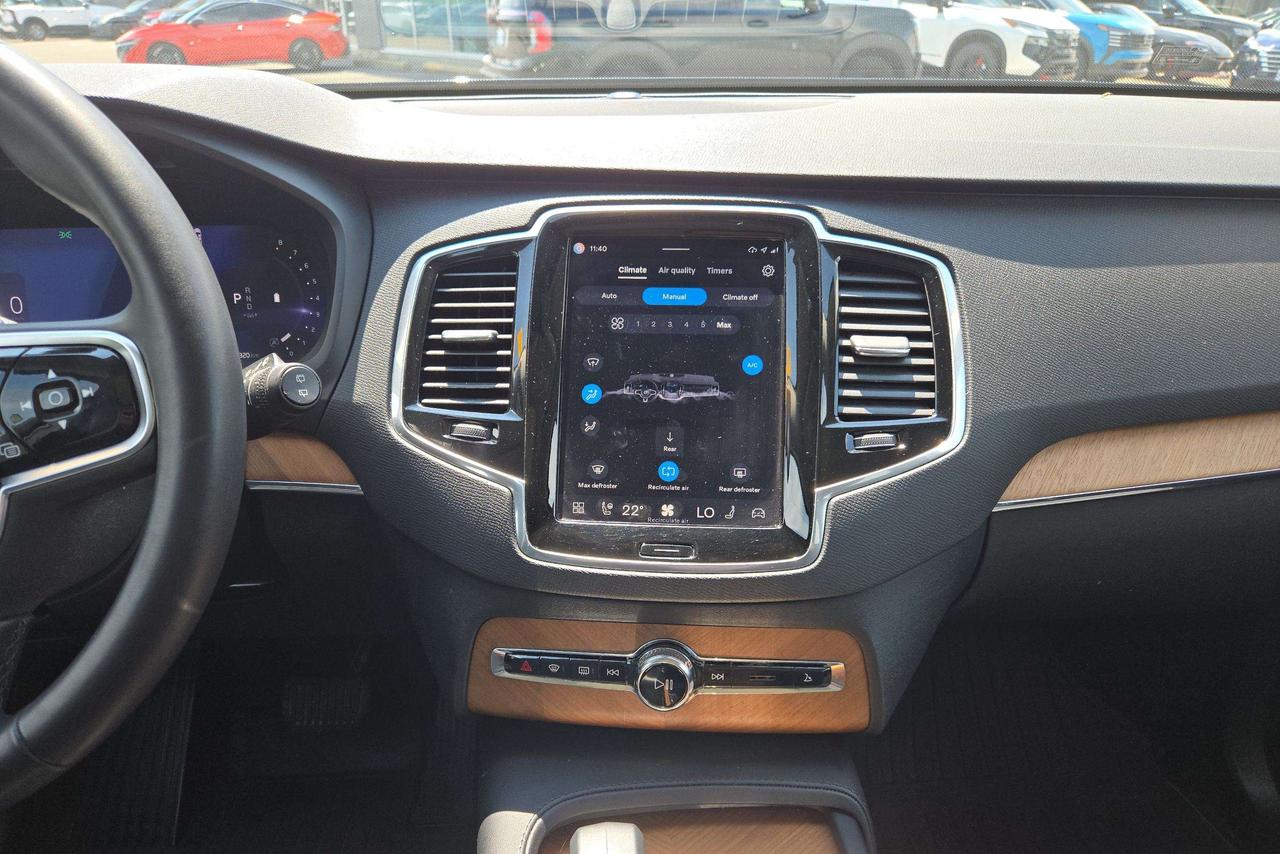 2024 Volvo XC90 Plus Bright Theme Photo