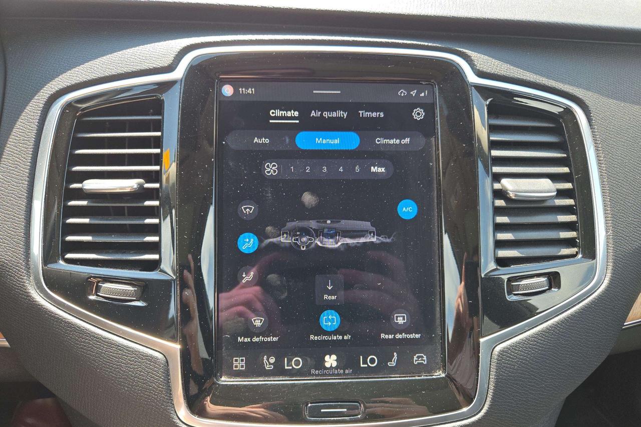 2024 Volvo XC90 Plus Bright Theme Photo
