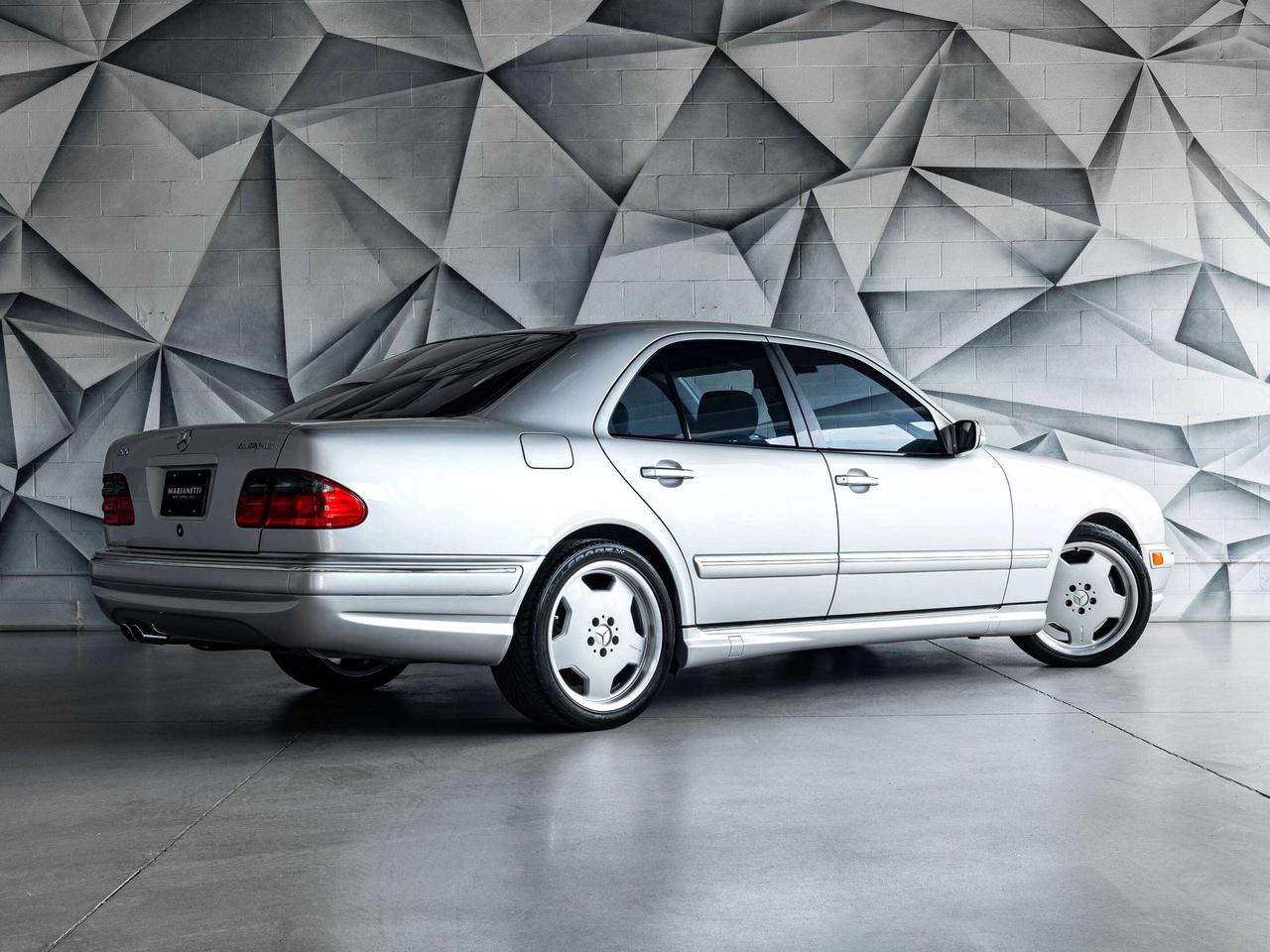 2000 Mercedes-Benz E-Class  Photo