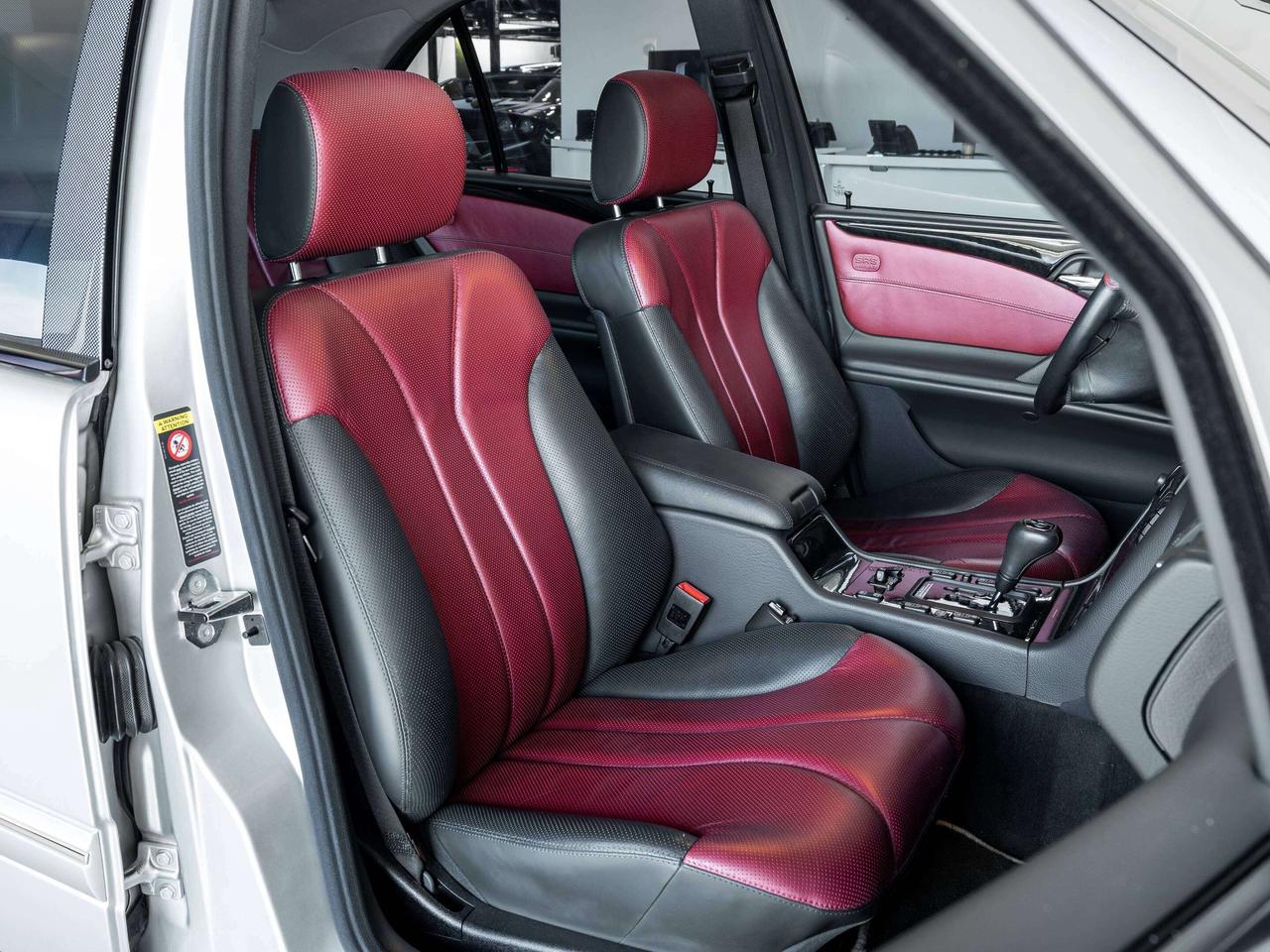 2000 Mercedes-Benz E-Class  Photo