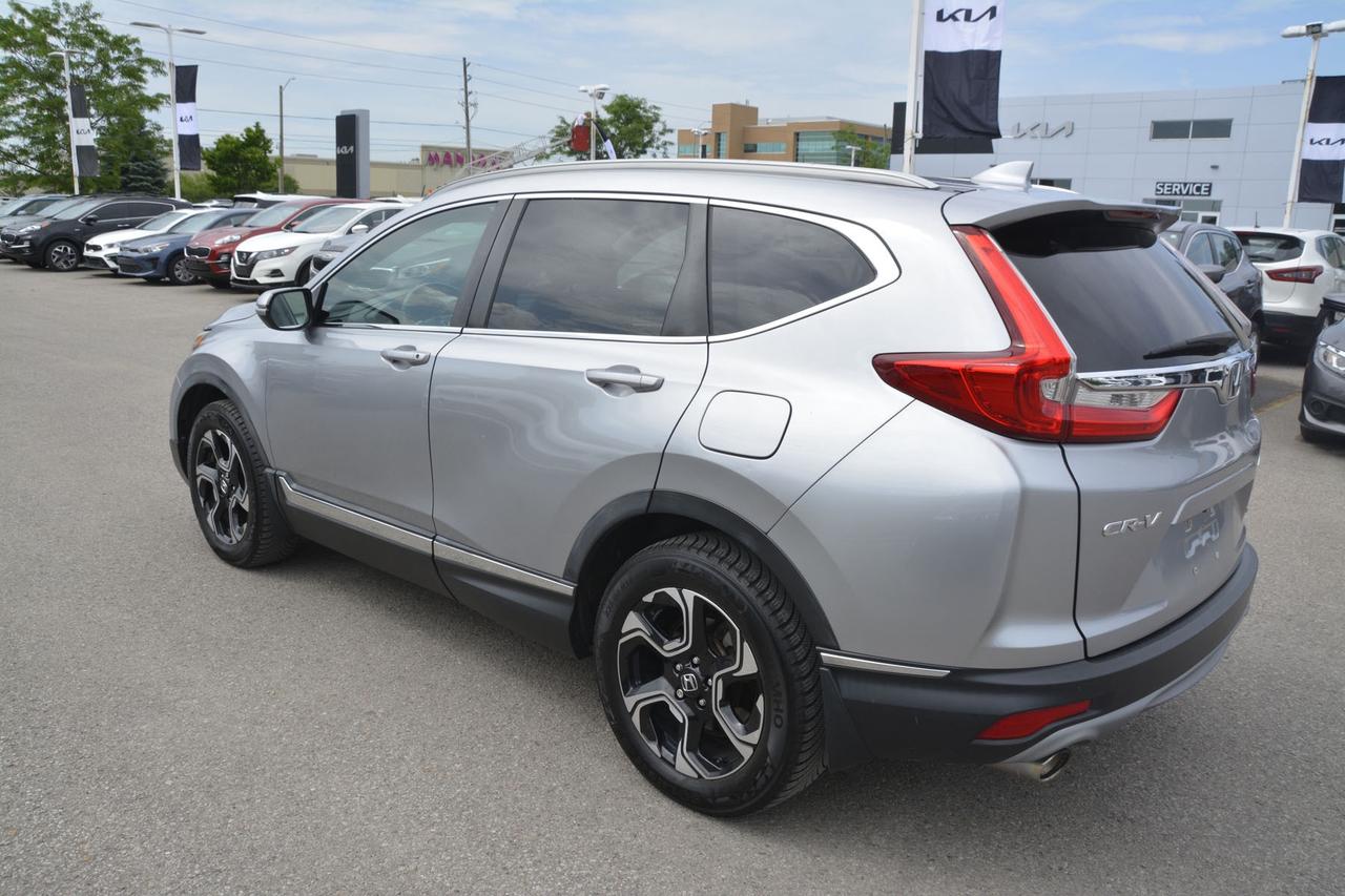 2018 Honda CR-V Touring Photo