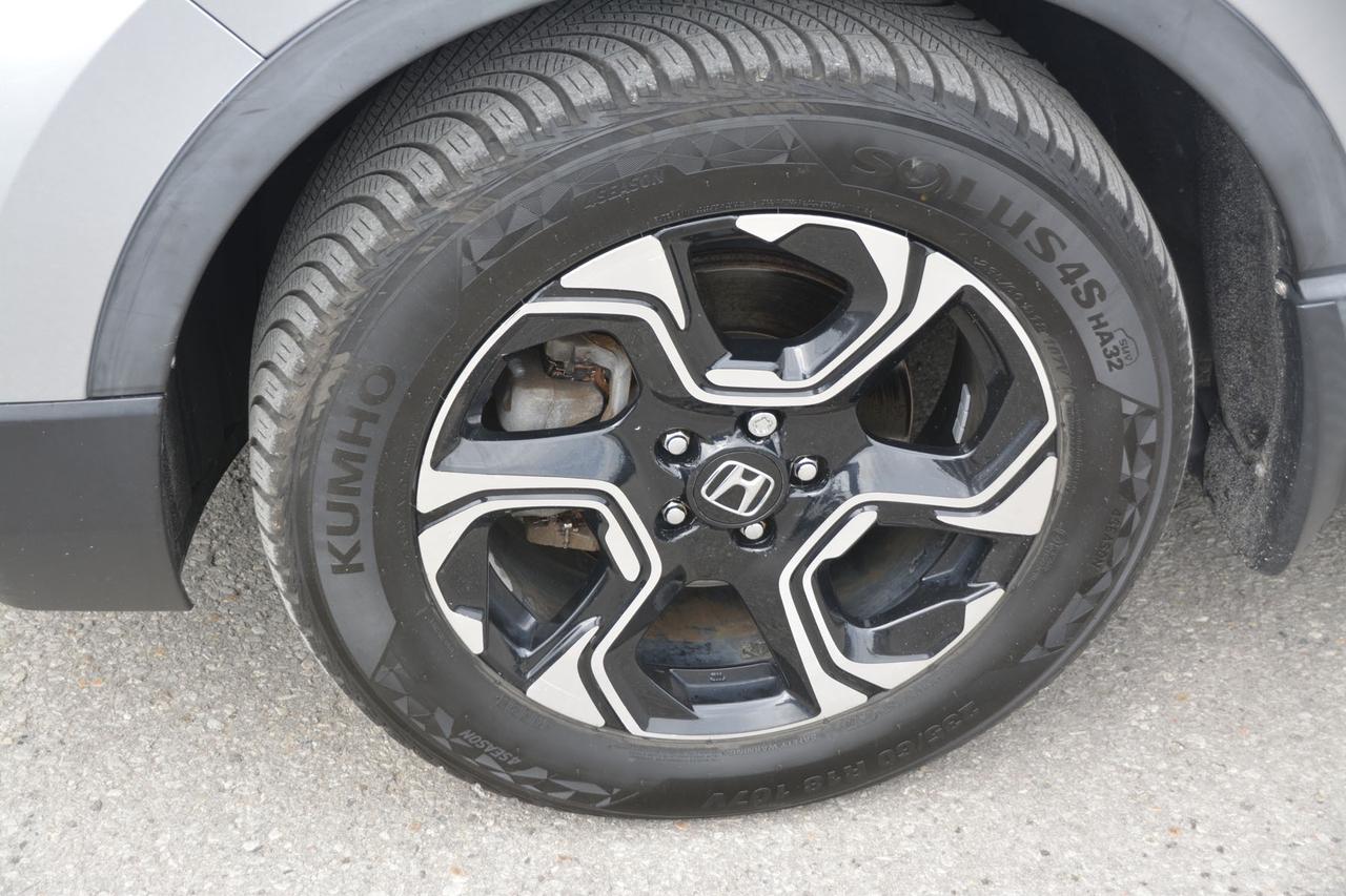 2018 Honda CR-V Touring Photo