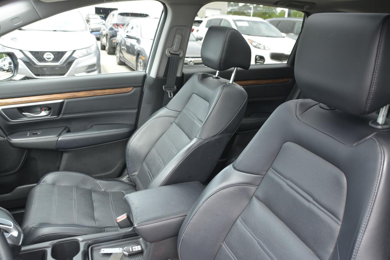 2018 Honda CR-V Touring Photo