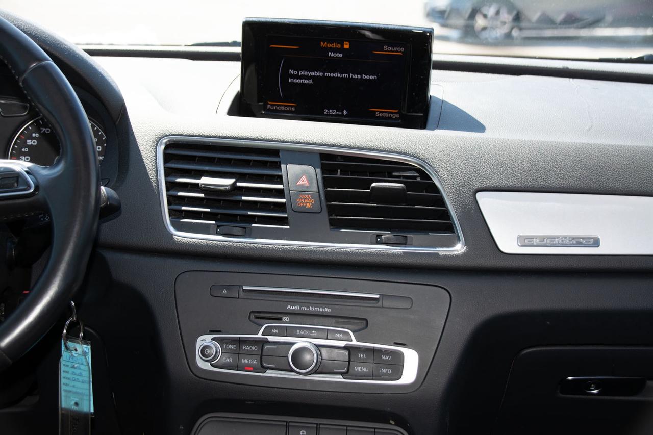 2016 Audi Q3 2.0t Komfort Photo