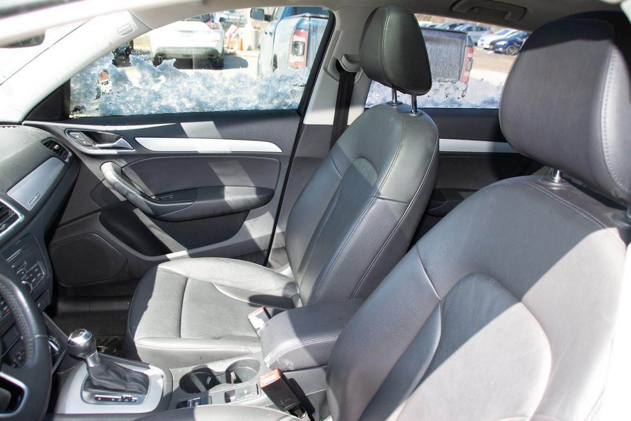 2016 Audi Q3 2.0t Komfort Photo