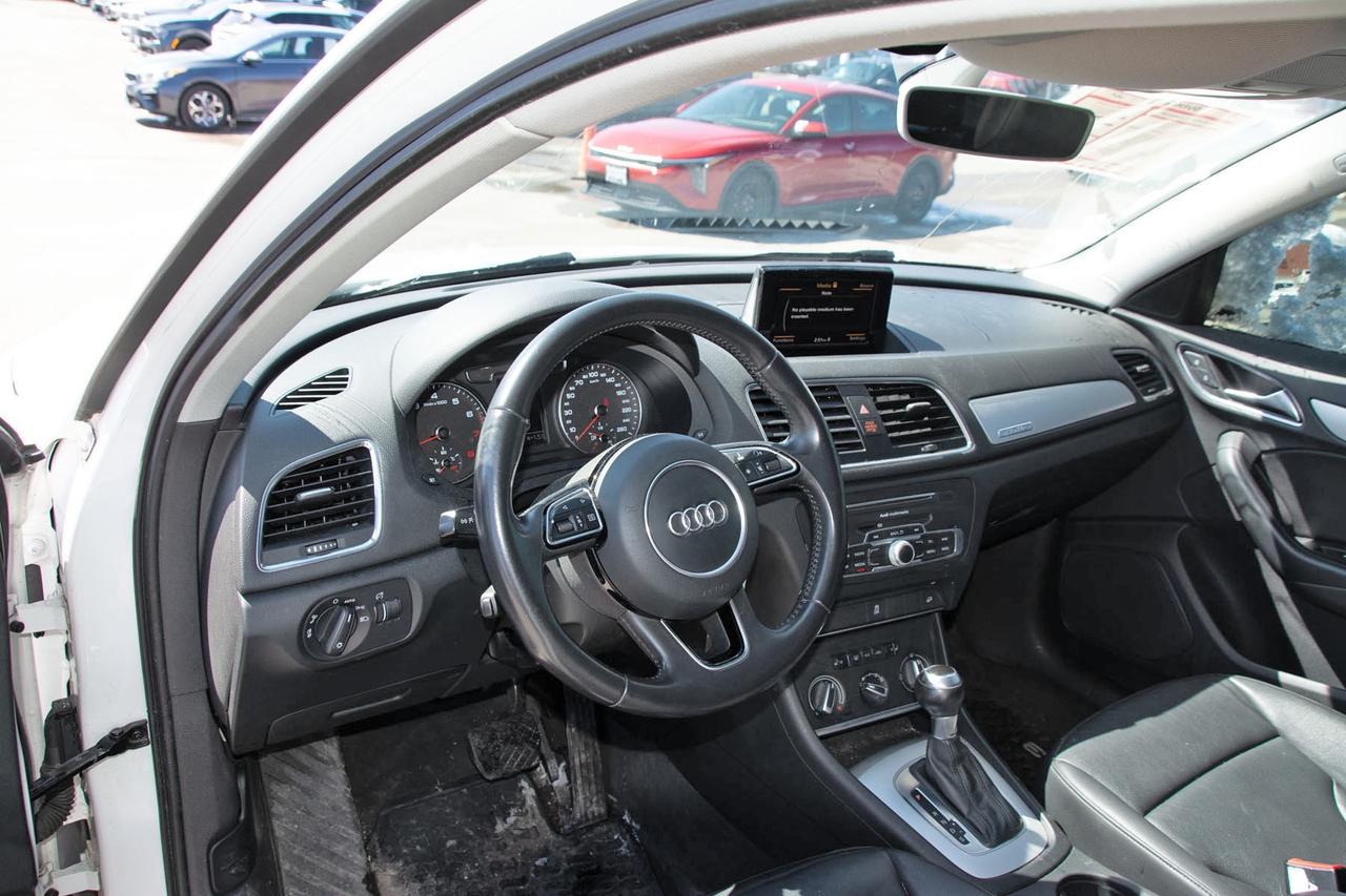 2016 Audi Q3 2.0t Komfort Photo