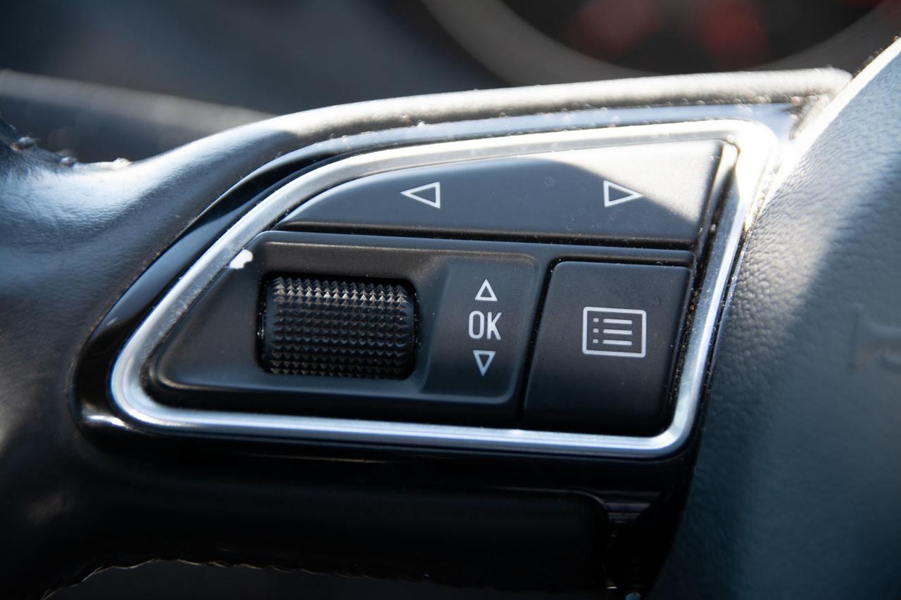 2016 Audi Q3 2.0t Komfort Photo