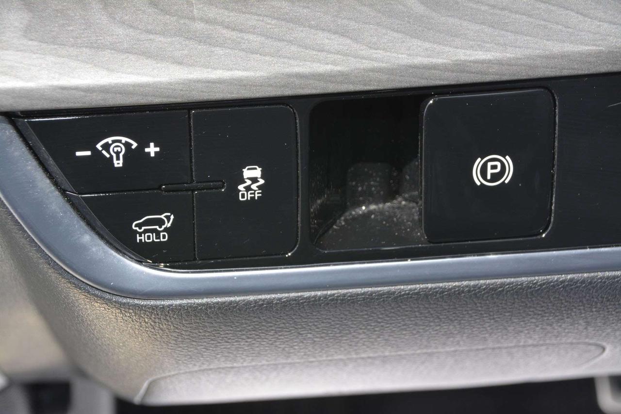 2023 Kia Sportage X-line Limited Photo