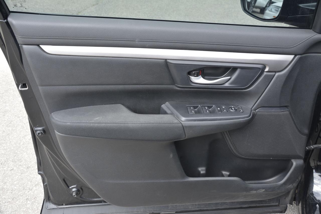 2022 Honda CR-V LX Photo
