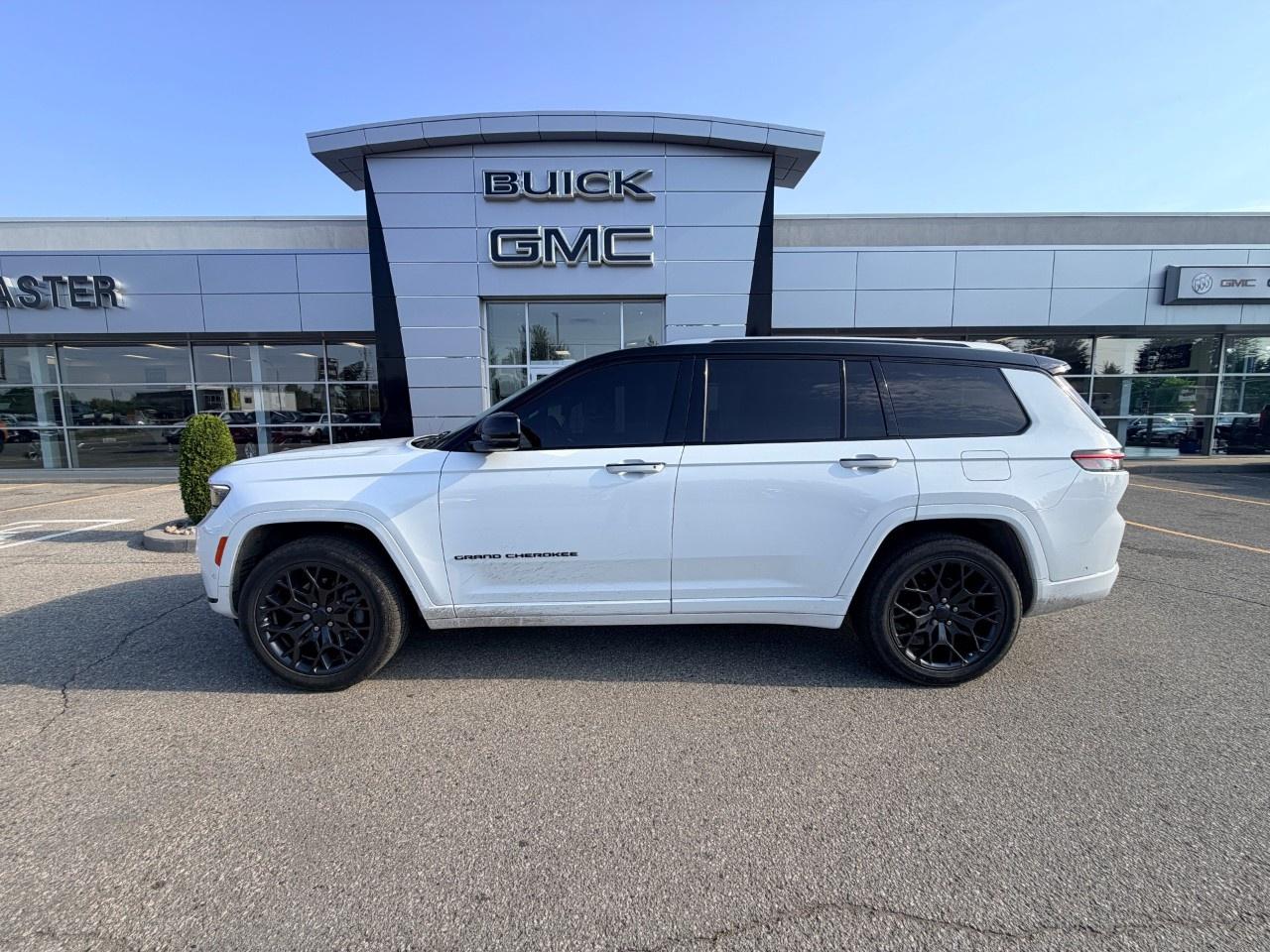 2023 Jeep Grand Cherokee L Summit Reserve 4x4 Photo