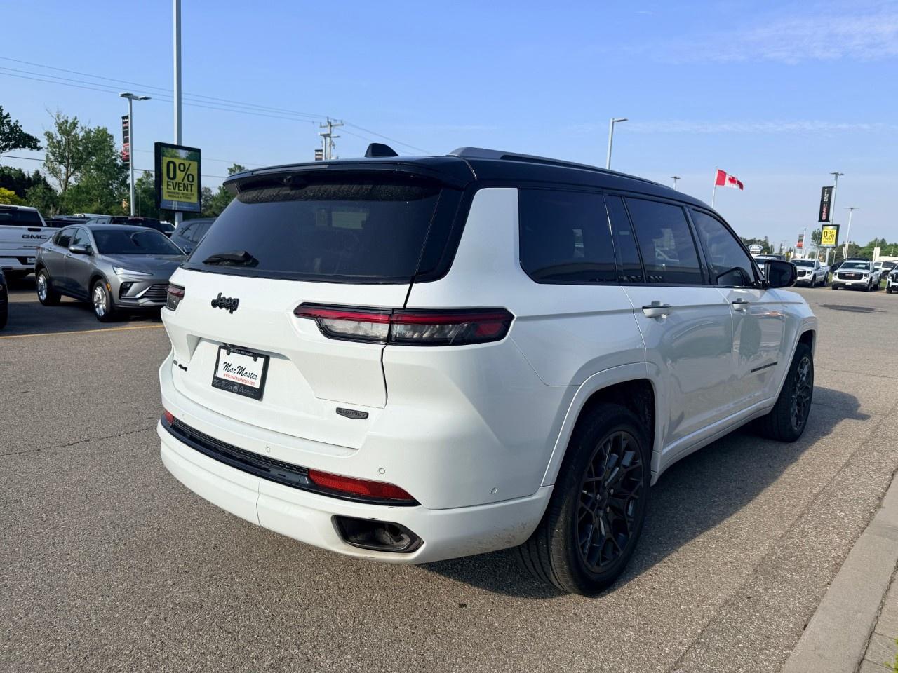 2023 Jeep Grand Cherokee L Summit Reserve 4x4 Photo