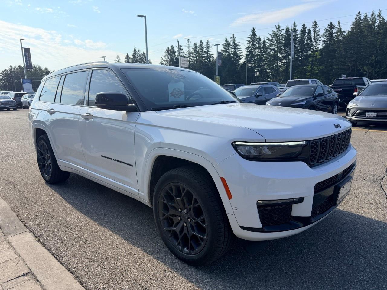 2023 Jeep Grand Cherokee L Summit Reserve 4x4 Photo