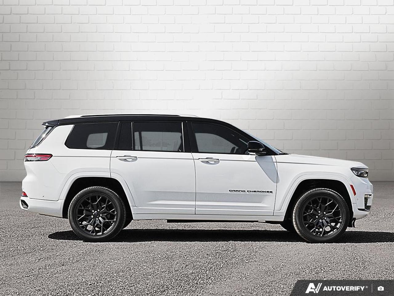 2023 Jeep Grand Cherokee L Summit Reserve 4x4 Photo