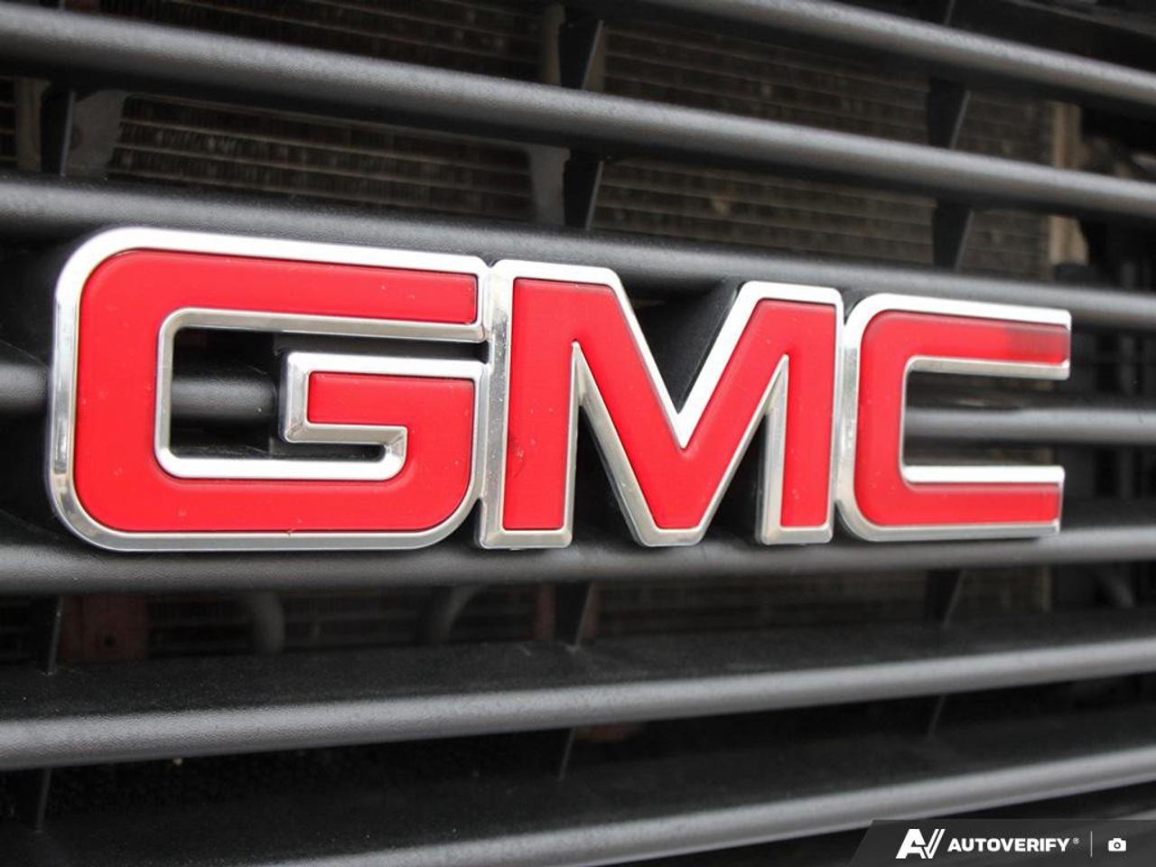 2017 GMC Savana Cargo Van 2500 Regular Wheelbase Rear-Wheel Drive Photo