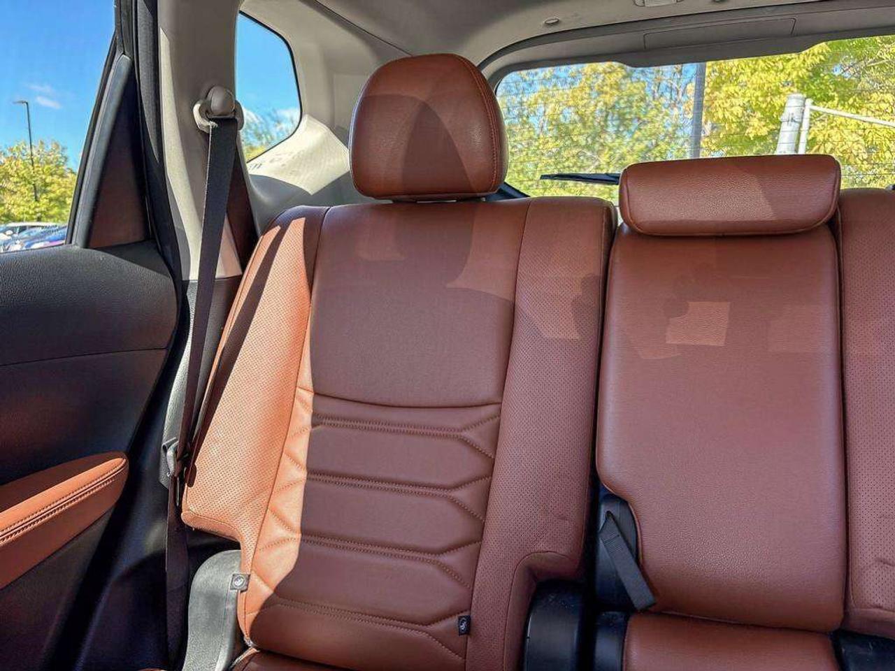 2017 Nissan Rogue SL (AS-IS)  Navigation   Moonroof   Leather Seats Photo