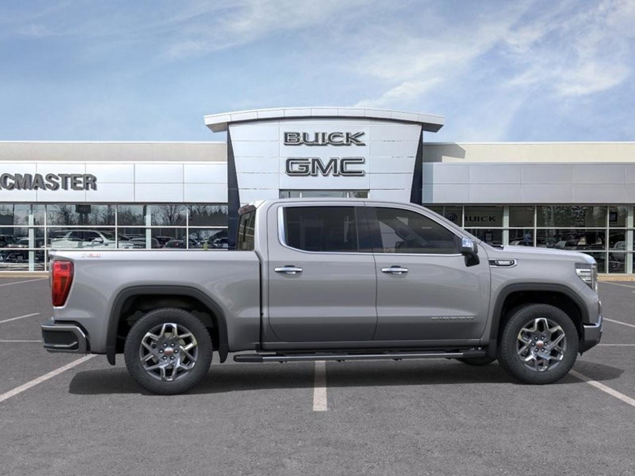 2026 GMC Sierra 1500 Crew Cab Short Box 4-Wheel Drive SLT Photo
