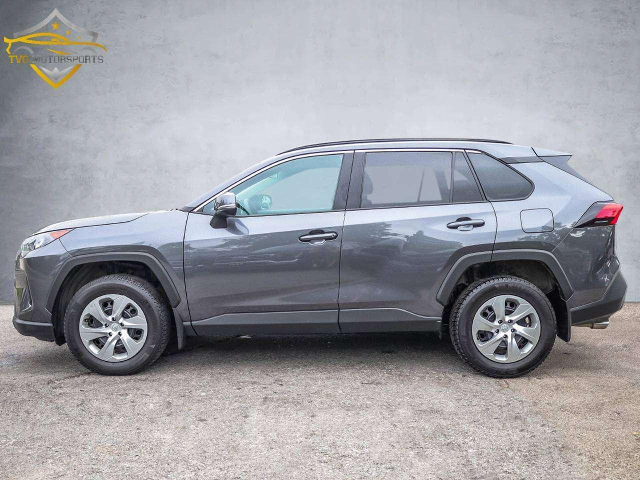 2021 Toyota RAV4 LE AWD   CLEAN CARFAX   SAFETY INCLUDED Photo4