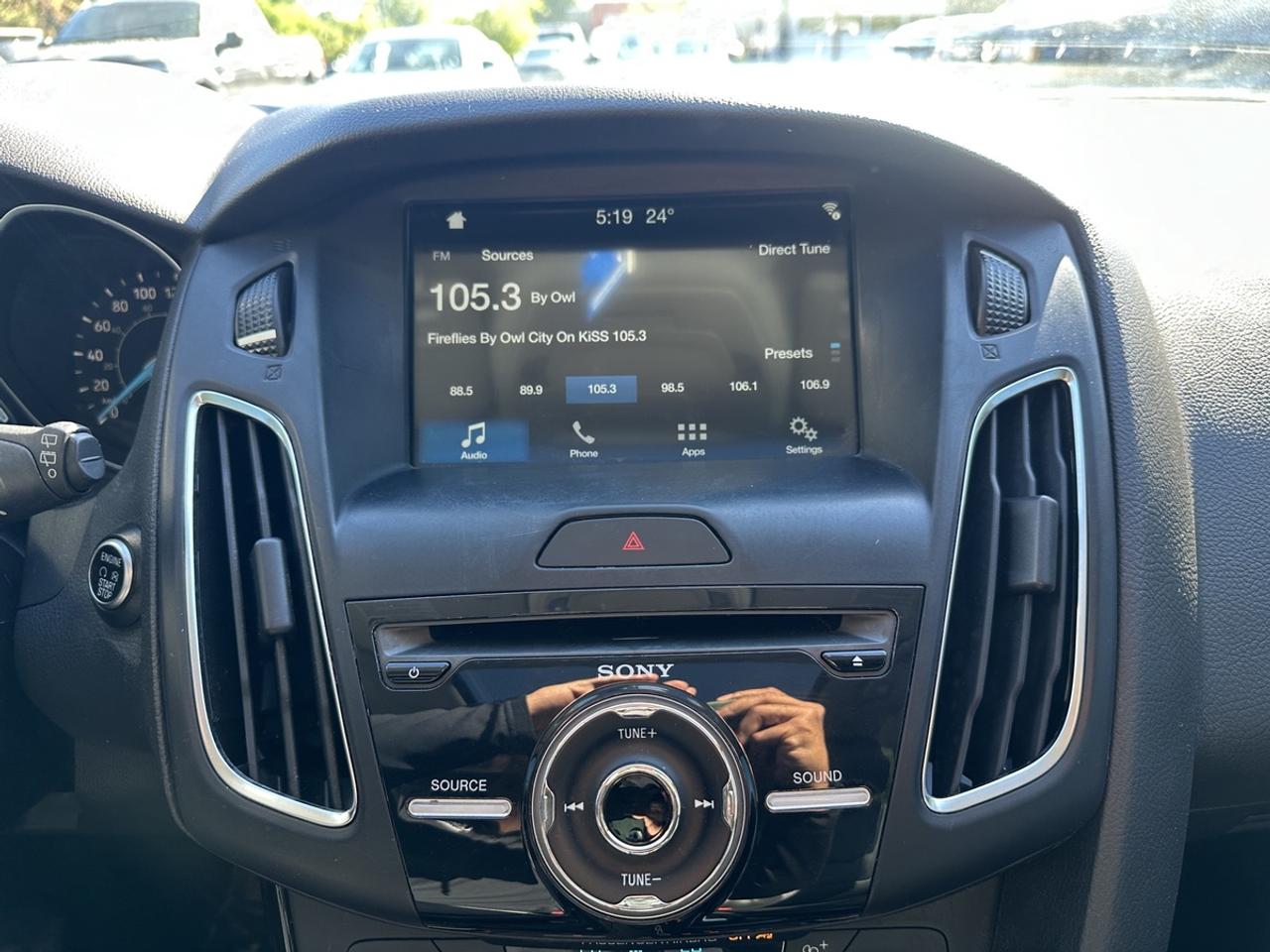 2018 Ford Focus Titanium Photo