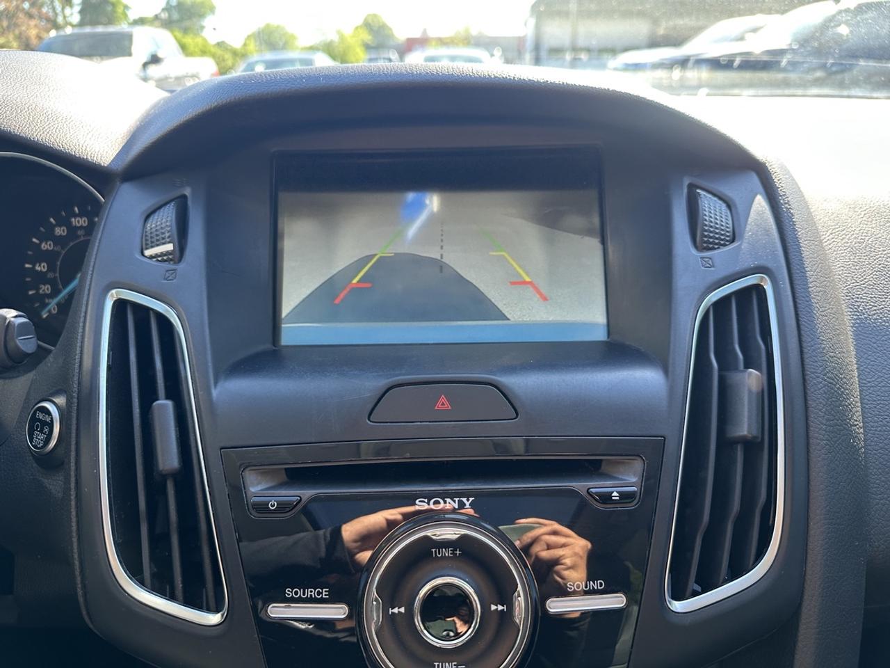 2018 Ford Focus Titanium Photo
