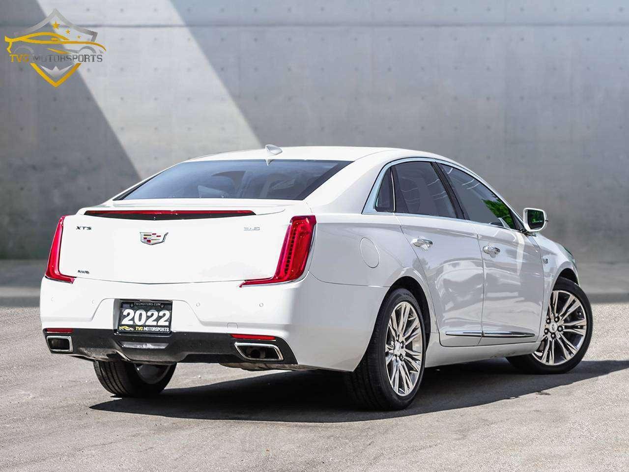 2018 Cadillac XTS PREMIUM LUXURY AWD PANO ROOF BOSE - LOW KMS! Photo
