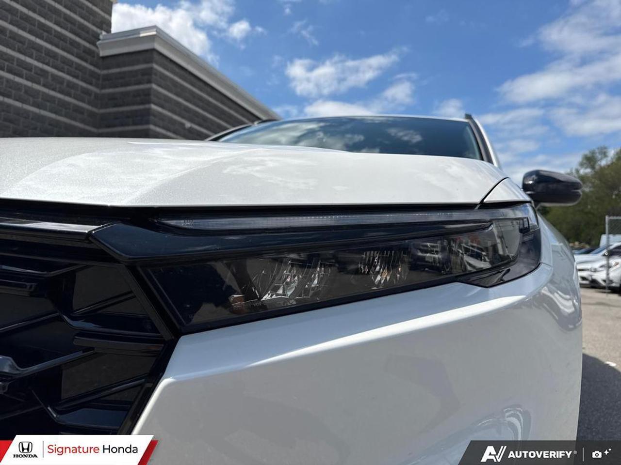 2026 Honda CR-V Hybrid Touring Photo