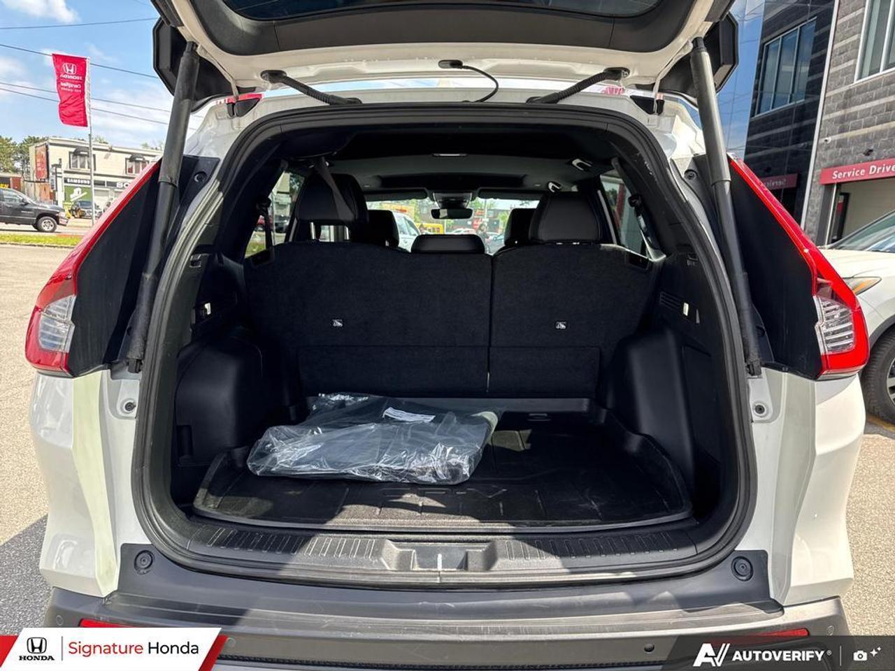 2026 Honda CR-V Hybrid Touring Photo